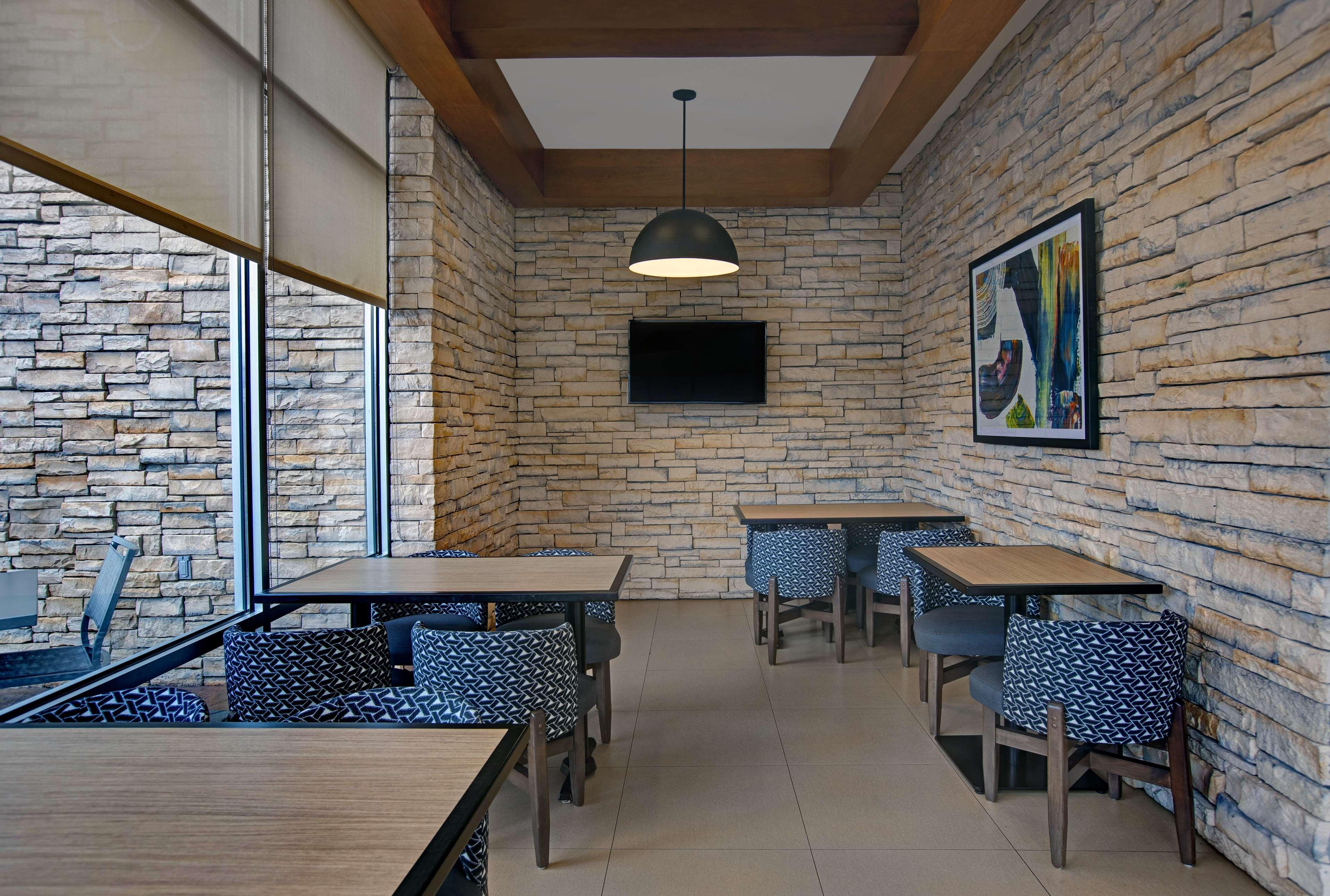 Hyatt Place Jackson Ridgeland Exterior photo
